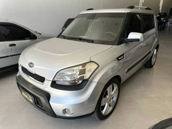 KIA SOUL 1.6 EX 16V GASOLINA 4P AUTOMÁTICO KIA SOUL 1.6 EX 16V GASOLINA 4P AUTOMÁTICO